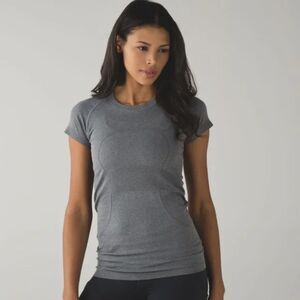 Lululemon Swiftly Tech Short Sleeve Crew | Women’s Size 10 Grey | Training Shirt